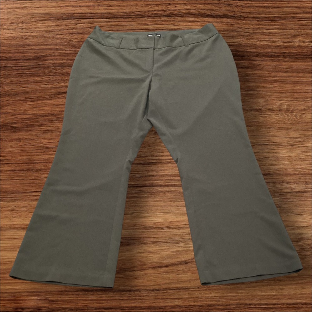 Dana Buchman Woman Olive Green Bootcut Dress Pants Size 18W Stretch Trousers